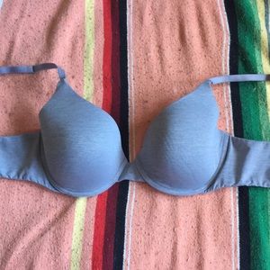 Victoria’s Secret / Demi-Buste Bra / 34C